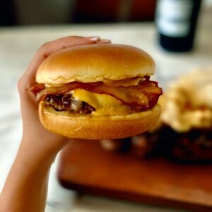 chippotle cheese burger